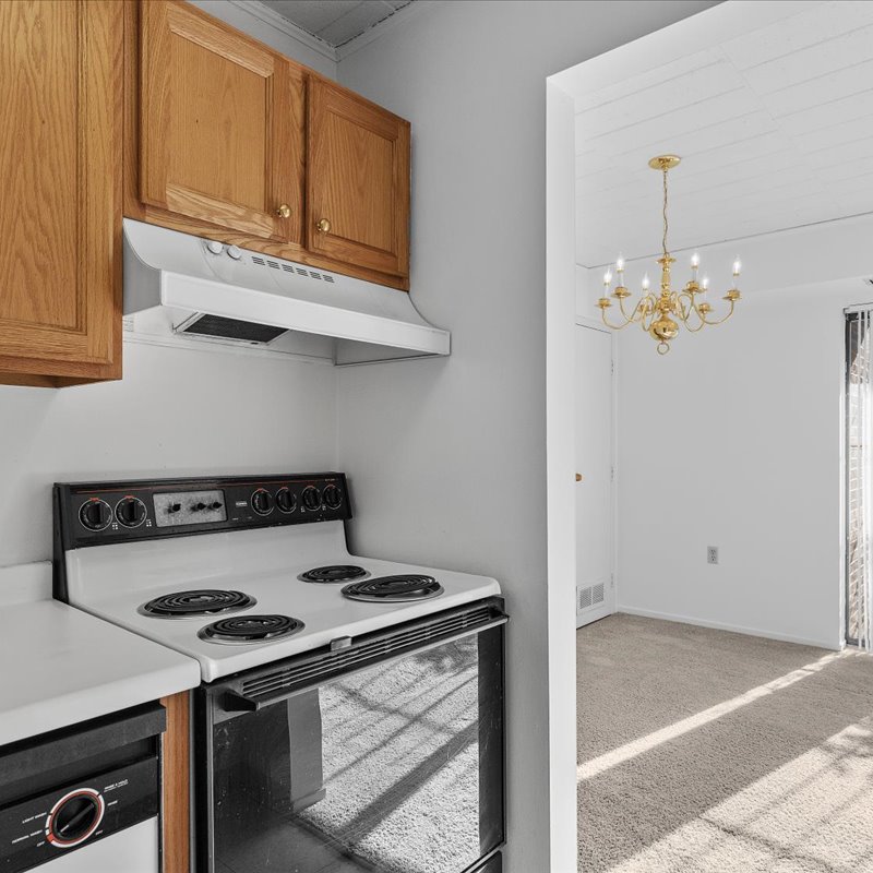 interior of Apt. 13