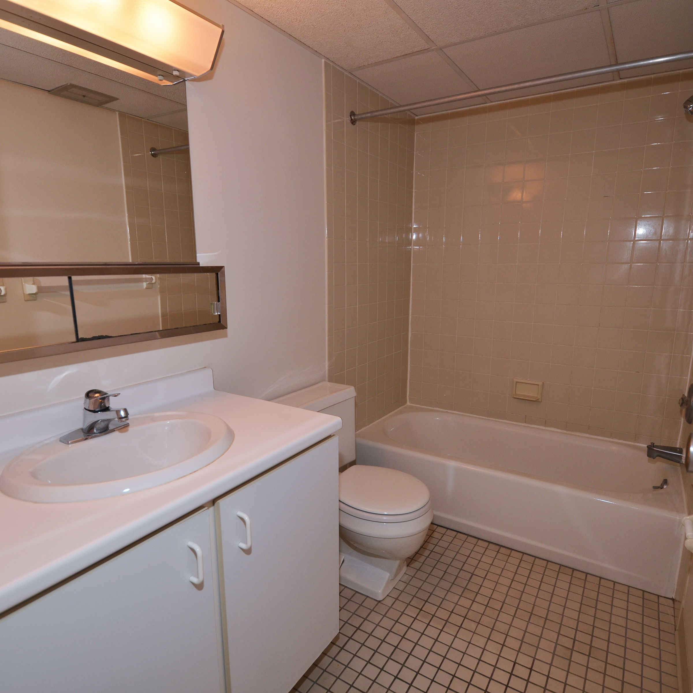 interior of Apt. 22