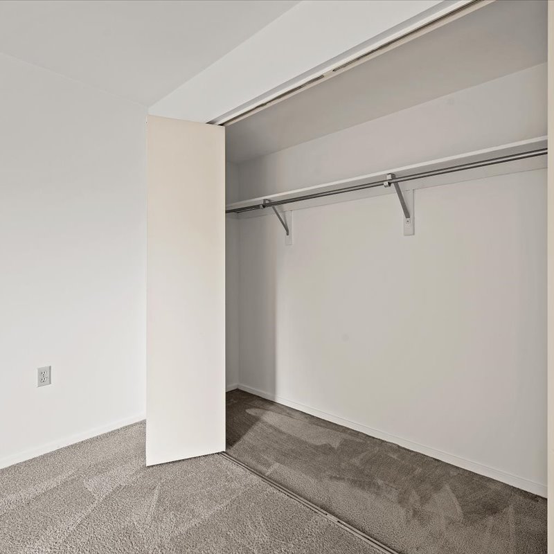 interior of Apt. 32